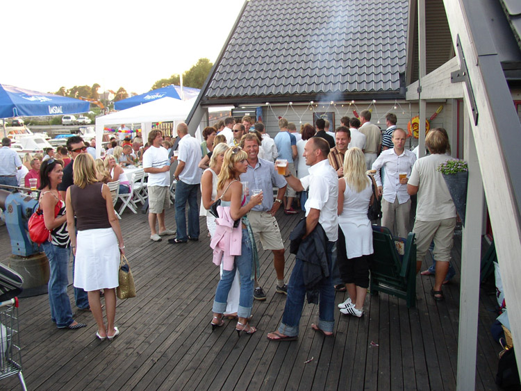 Hvalen party 04 bilde 01